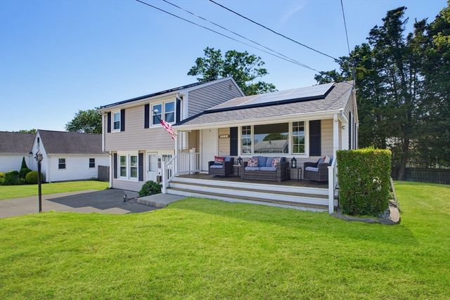 433 Pearse Road, Swansea, MA 02777