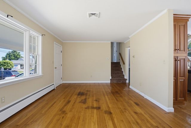 433 Pearse Road, Swansea, MA 02777