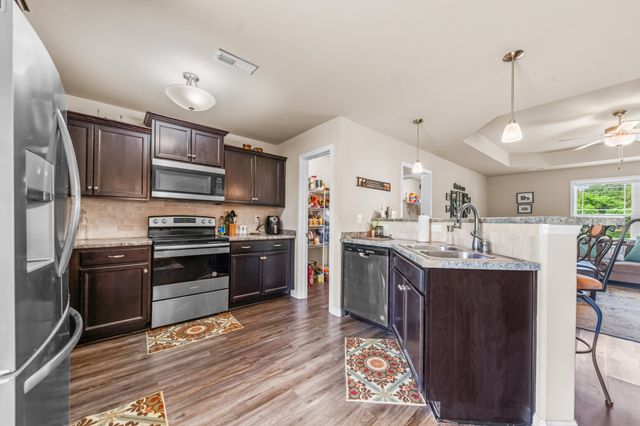 210 Masters Way, Fayetteville, TN 37334