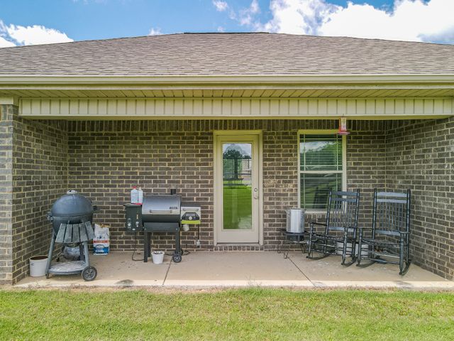 210 Masters Way, Fayetteville, TN 37334