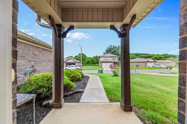 210 Masters Way, Fayetteville, TN 37334