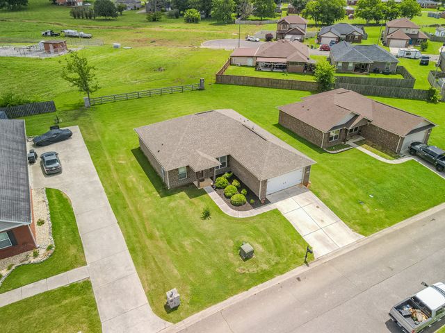 210 Masters Way, Fayetteville, TN 37334