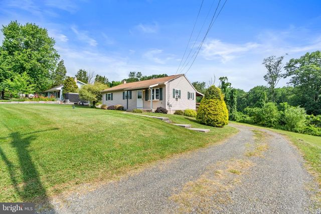 1457 HUFFS CHURCH, Barto, PA 19504
