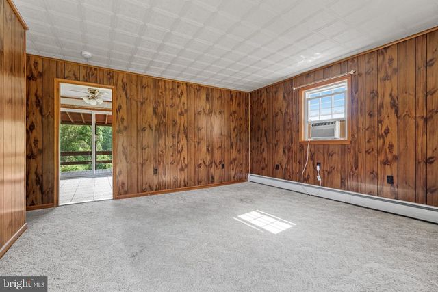 1457 HUFFS CHURCH, Barto, PA 19504