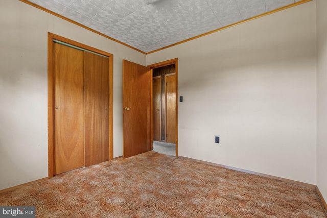 1457 HUFFS CHURCH, Barto, PA 19504