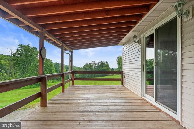 1457 HUFFS CHURCH, Barto, PA 19504