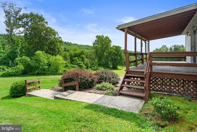 1457 HUFFS CHURCH, Barto, PA 19504