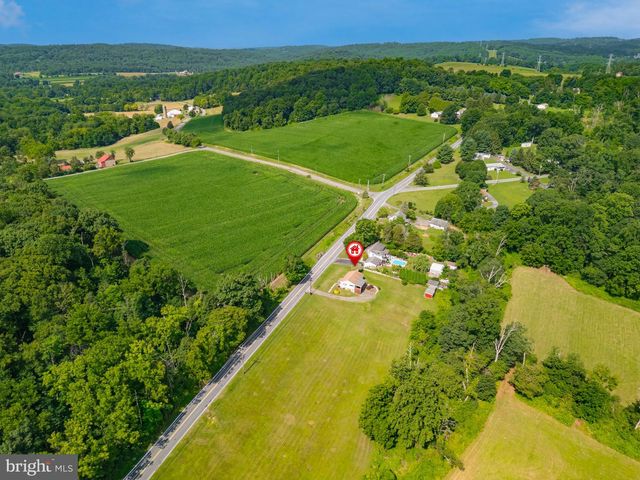 1457 HUFFS CHURCH, Barto, PA 19504