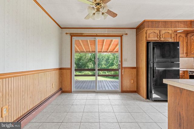 1457 HUFFS CHURCH, Barto, PA 19504