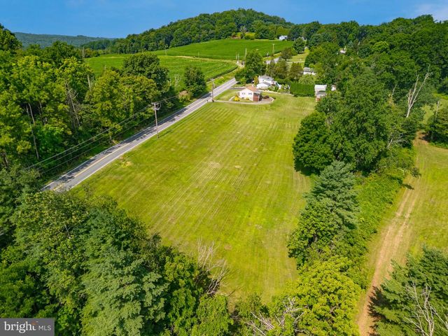 1457 HUFFS CHURCH, Barto, PA 19504