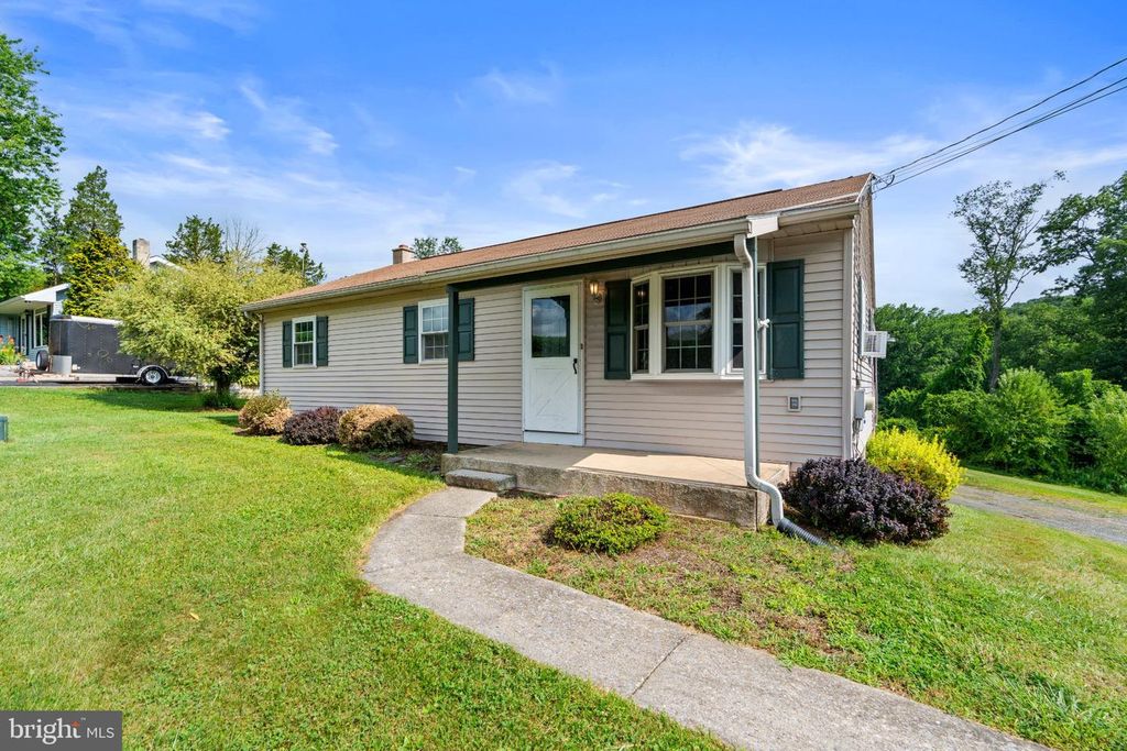 1457 HUFFS CHURCH, Barto, PA 19504