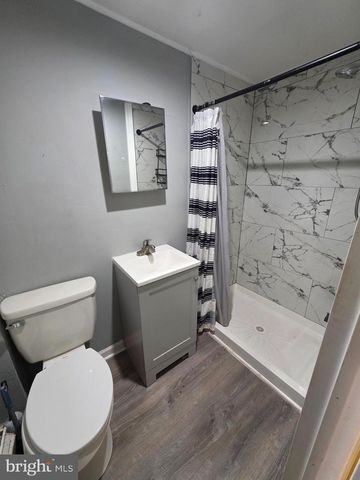 1039 MUHLENBERG ST, Reading, PA 19602