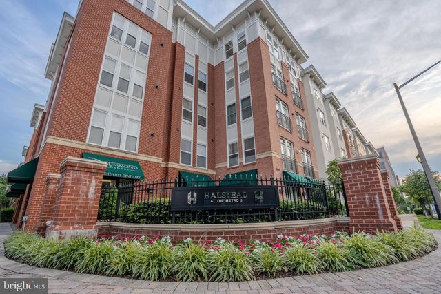 2665 PROSPERITY AVE #440, Fairfax, VA 22031