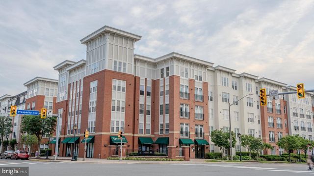 2665 PROSPERITY AVE #440, Fairfax, VA 22031