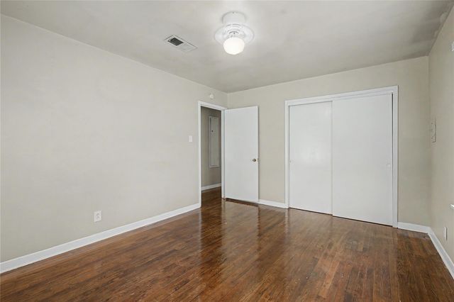 802 Cline Street, Huntsville, TX 77340
