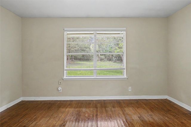 802 Cline Street, Huntsville, TX 77340