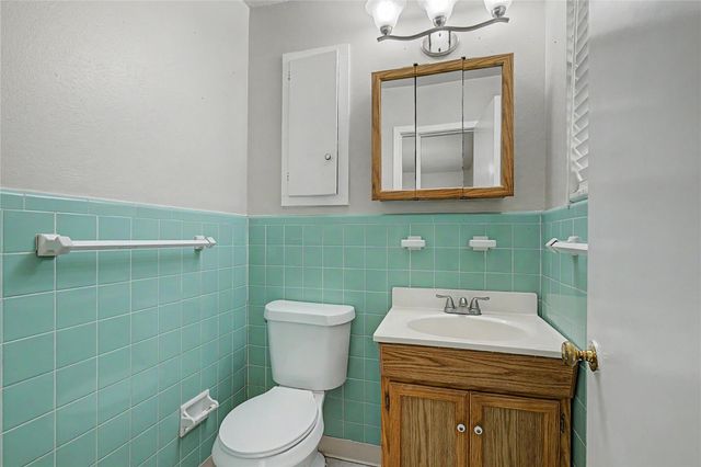 802 Cline Street, Huntsville, TX 77340