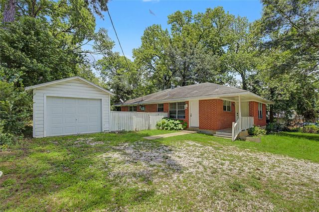 802 Cline Street, Huntsville, TX 77340