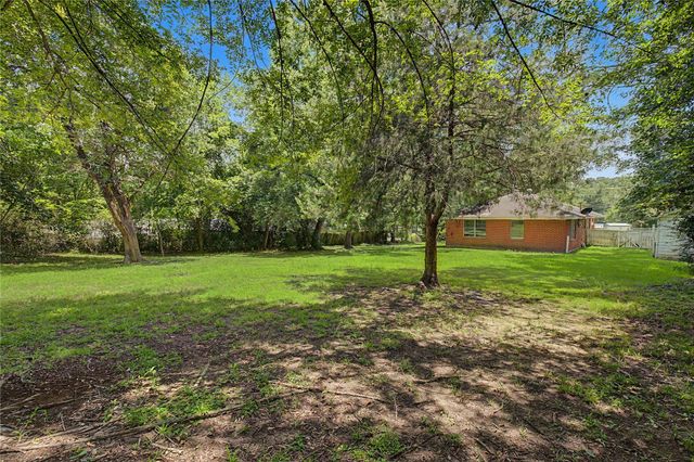 802 Cline Street, Huntsville, TX 77340