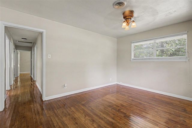 802 Cline Street, Huntsville, TX 77340