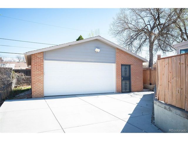 8266 Conifer Rd, Denver, CO 80221
