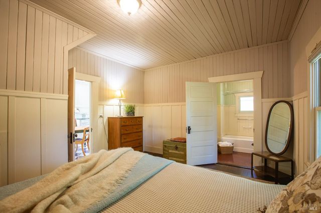 24850 East Ln, Covelo, CA 95428