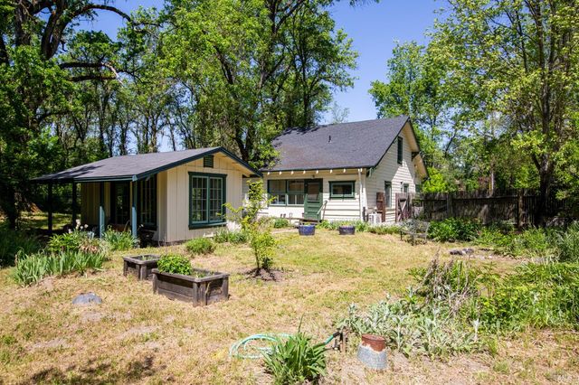 24850 East Ln, Covelo, CA 95428