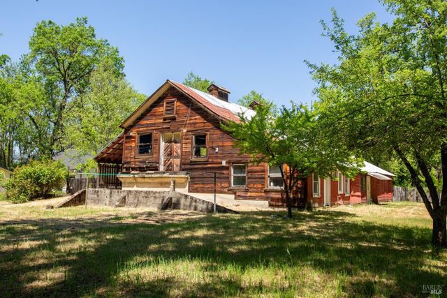 24850 East Ln, Covelo, CA 95428