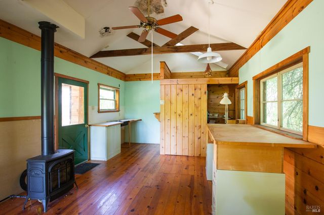 24850 East Ln, Covelo, CA 95428