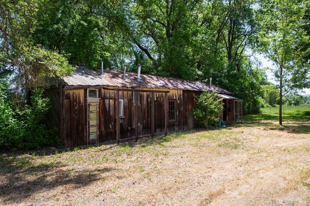 24850 East Ln, Covelo, CA 95428