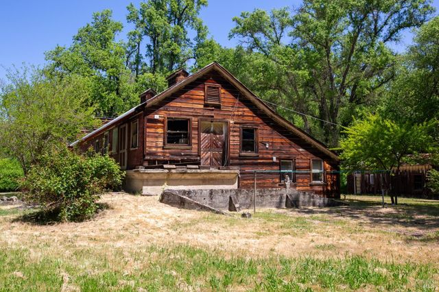 24850 East Ln, Covelo, CA 95428