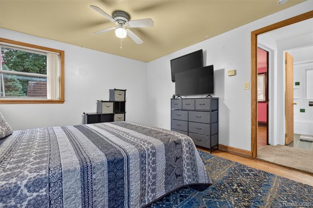 1155 Dolane Boulevard, White Lake Charter Township, MI 48383