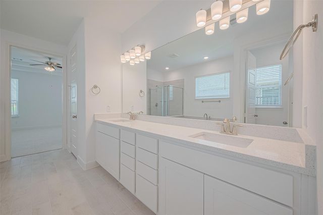 2911 Golden Isle Drive, Texas City, TX 77568