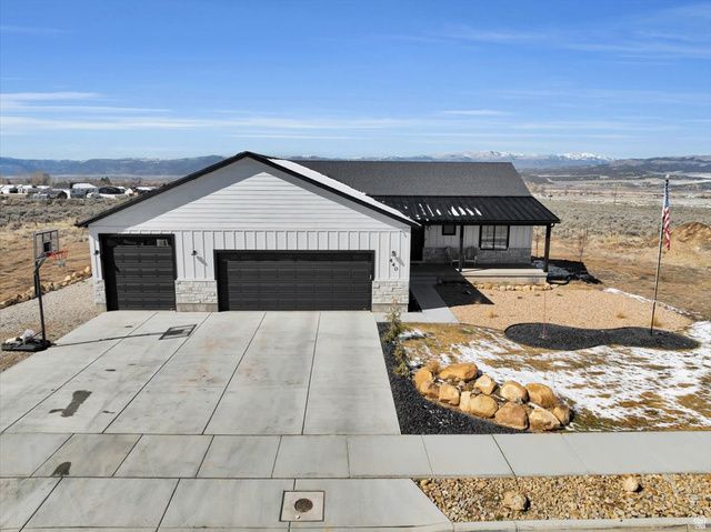 440 N 725 E, Mt Pleasant, UT 84647