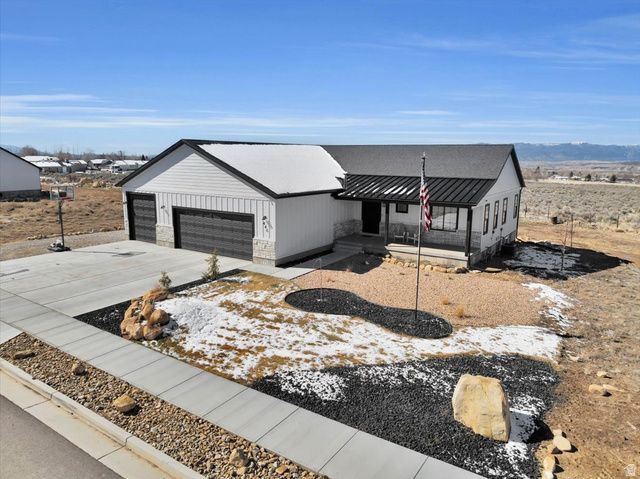 440 N 725 E, Mt Pleasant, UT 84647