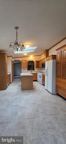 787 W MAIN ST, Coatesville, PA 19320