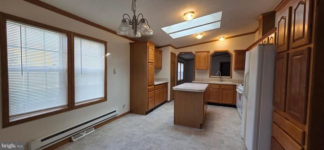 787 W MAIN ST, Coatesville, PA 19320