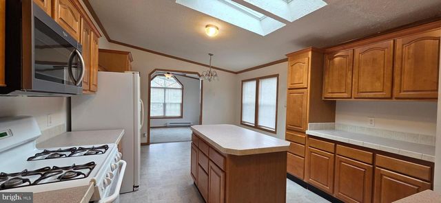 787 W MAIN ST, Coatesville, PA 19320