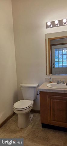 787 W MAIN ST, Coatesville, PA 19320