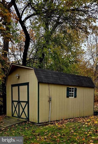 787 W MAIN ST, Coatesville, PA 19320