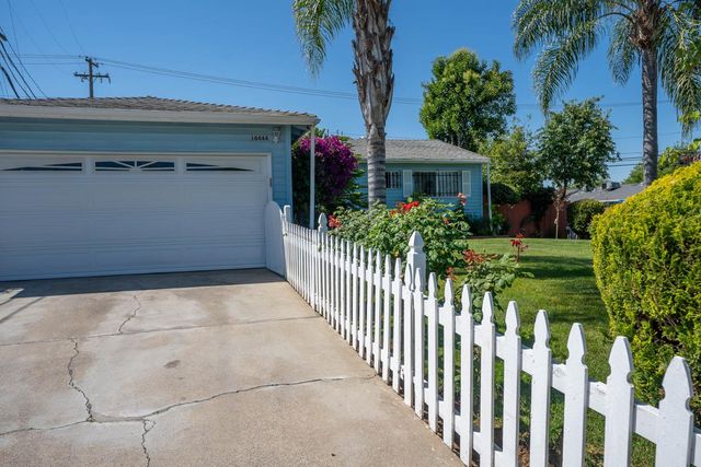 10444 Rockingham Dr, Rancho Cordova, CA 95670