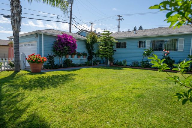 10444 Rockingham Dr, Rancho Cordova, CA 95670