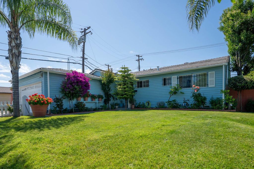 10444 Rockingham Dr, Rancho Cordova, CA 95670