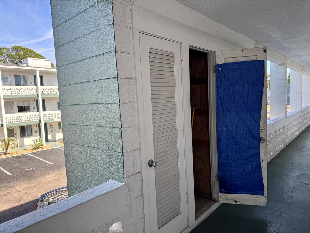 Image 15 of property listing at 1826 SUNNY DRIVE D26, Bradenton, FL 34207