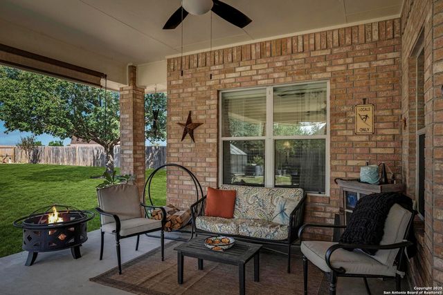 4844 Prairie Smt, Seguin, TX 78155