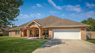 4844 Prairie Smt, Seguin, TX 78155