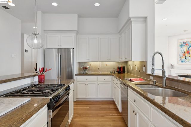 6153 Girvin Drive, Oakland, CA 94611