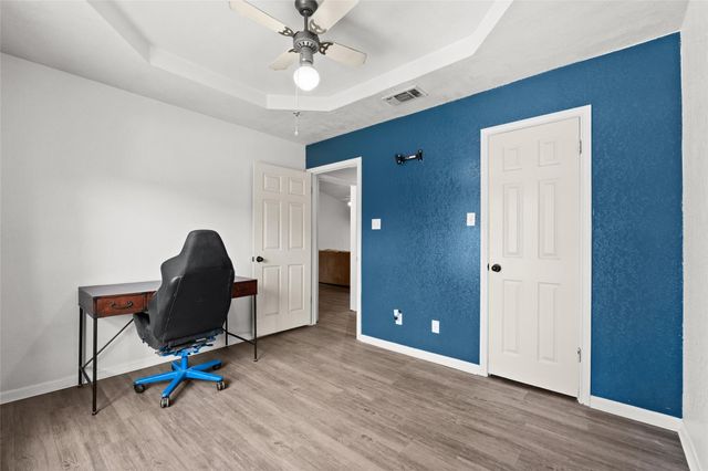 2210 Barry DR, Killeen, TX 76543
