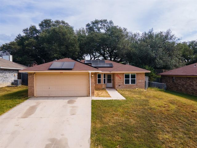 2210 Barry DR, Killeen, TX 76543