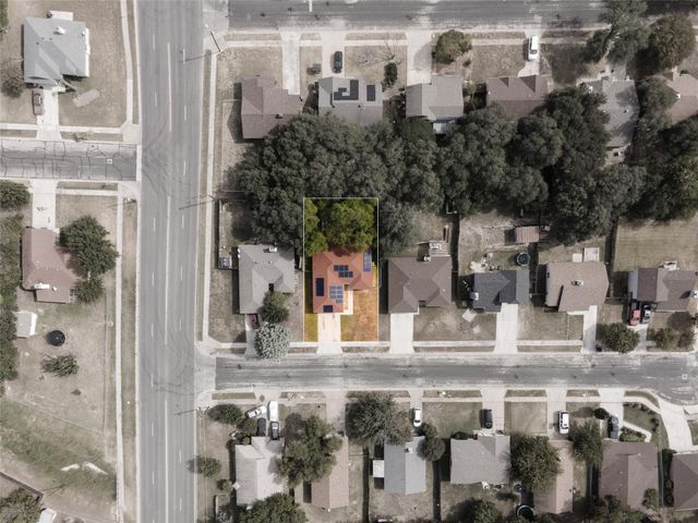 2210 Barry DR, Killeen, TX 76543